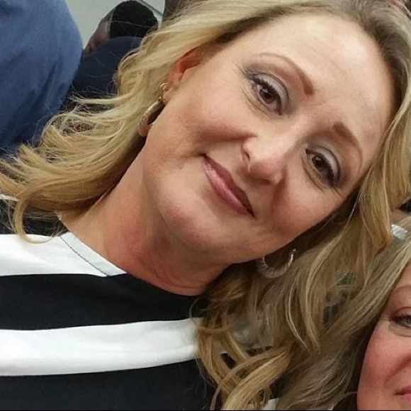 ヾ( ͝° ͜ʖ͡°)Hi I’m Christa - Picture 2 of 6